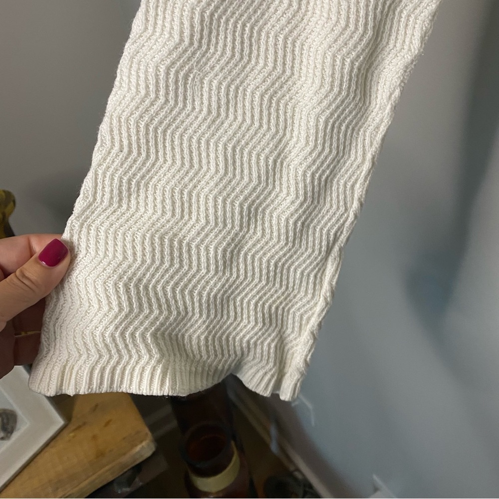 Ivory Knit Sweater - Picture 4 of 6